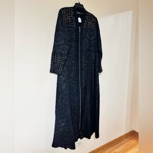 Abaya Islamic Wear Maxi Long Sleeved Dress Size XL / XXL Black Floral Gold NEW